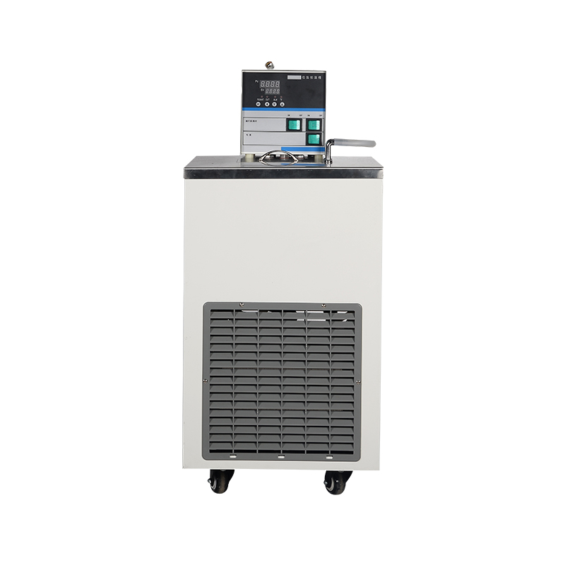 Nízkoteplotní cirkulační lázeň s konstantní teplotou